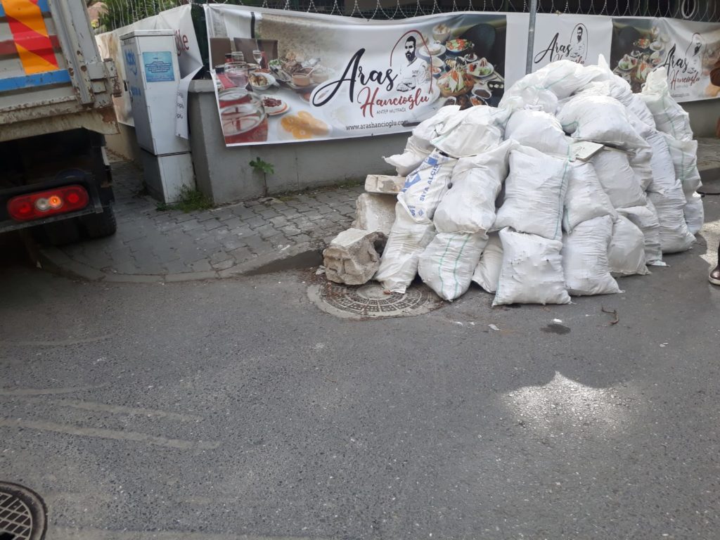 Güngören Moloz Atımı